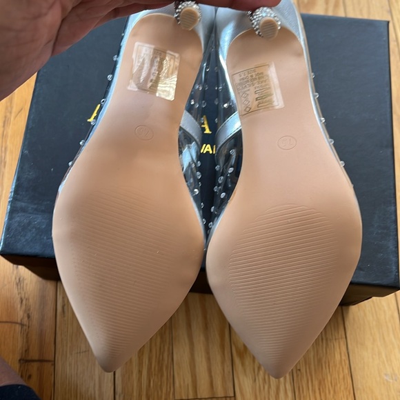 Clear Heel - Picture 11 of 11